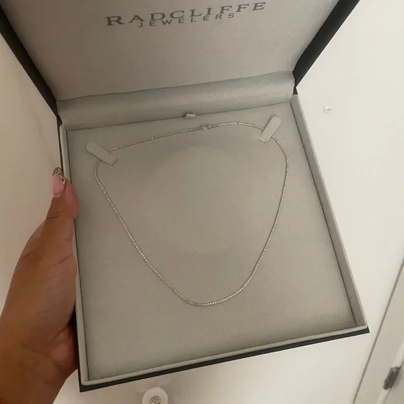 Dainty White Gold natural Diamond tennis necklace - Picture 3 of 6